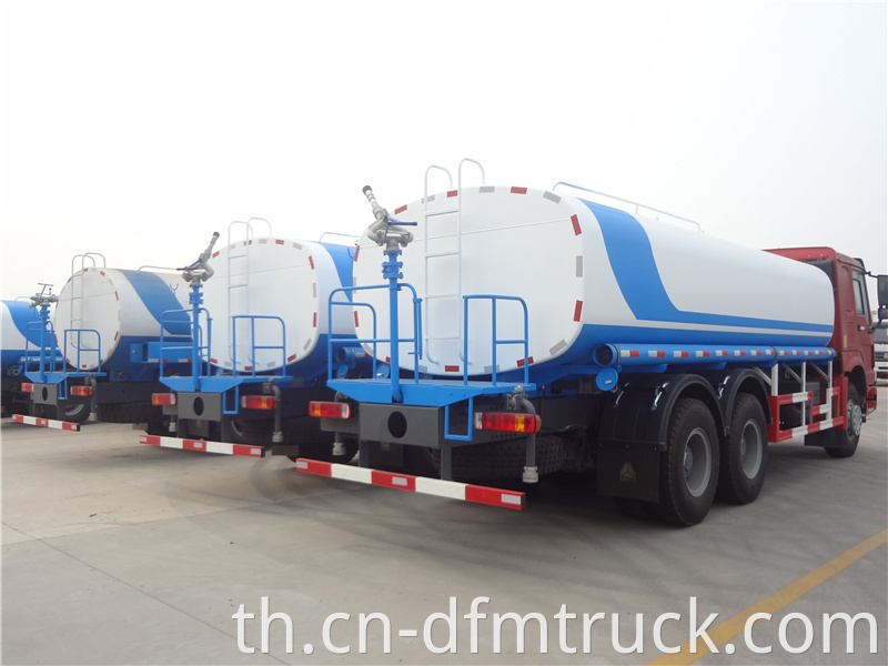 HOWO Tanker Truck 09